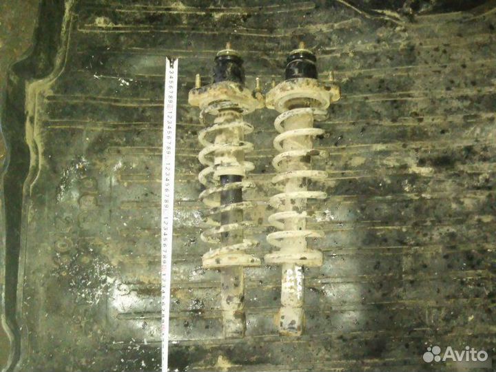 Стойка задняя Mitsubishi Lancer