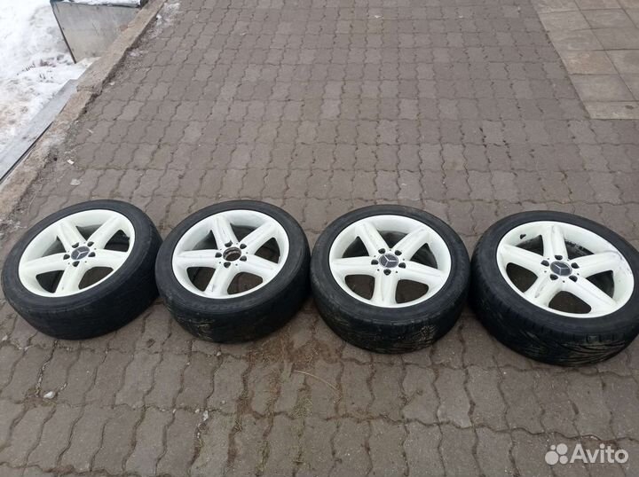 Диски с резиной r17 на Меседес