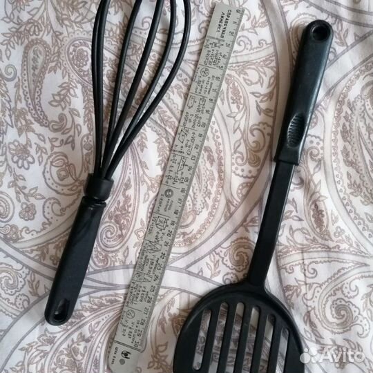 Лопатка + венчик, 2 прихватки, форма для льда, ско