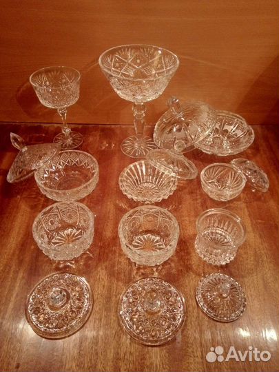 Хрусталь.Блюда.Вазы.Рюмки-стопки.Икорницы.Розетки