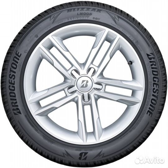 Bridgestone Blizzak LM-005 235/65 R17 108H