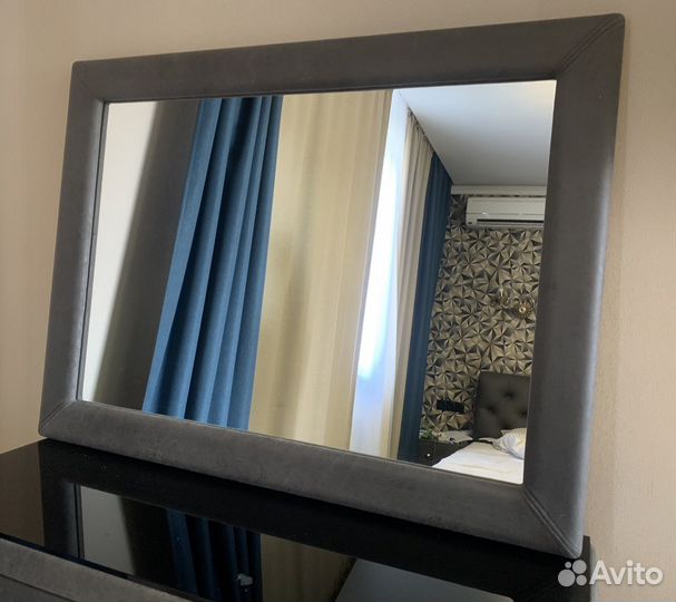 Зеркало настенное дизайнерское