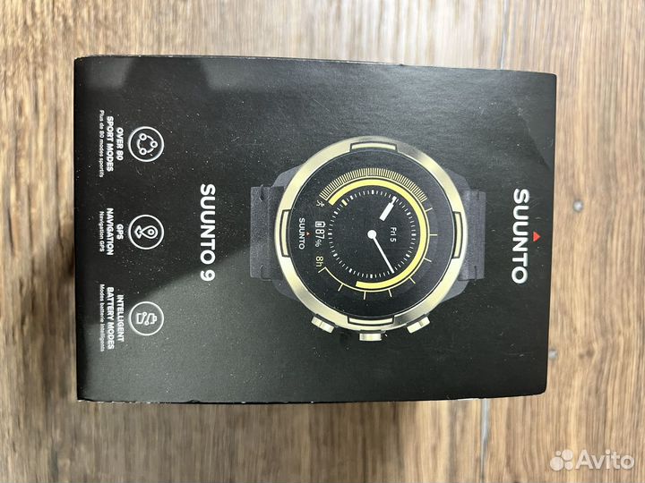 Часы Suunto 9