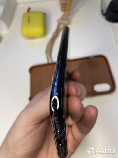 iPhone xs 64 gb