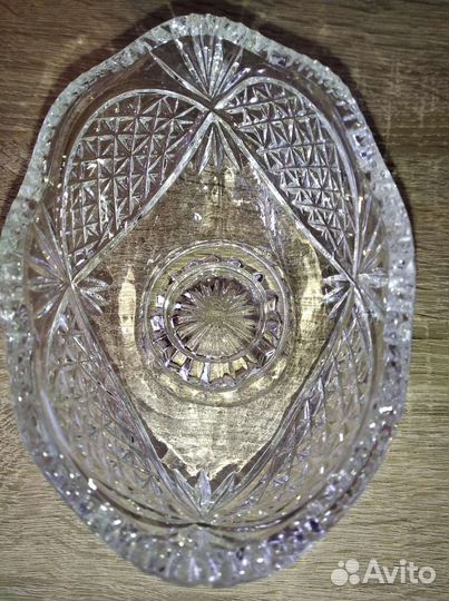 Вазочка хрустальная