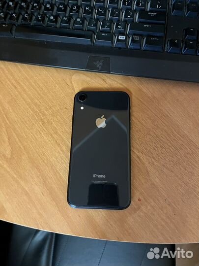 iPhone Xr, 128 ГБ