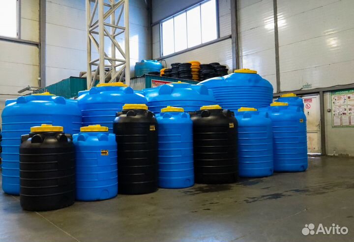 Емкости и бочки для воды кубовые 1000 литров