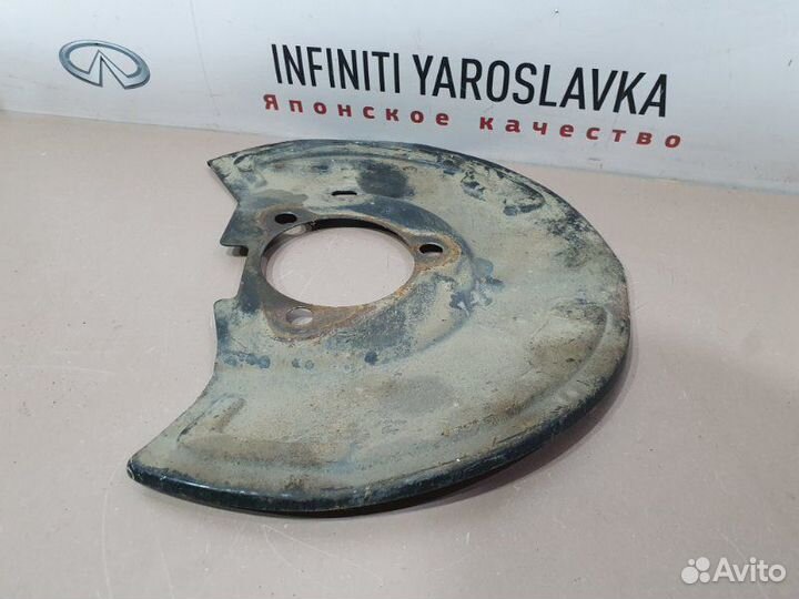 Пыльник тормозного диска передний правый Infiniti