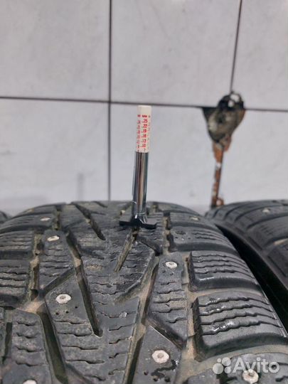 Колёса в сборе 195/65r15 зимние шипованные