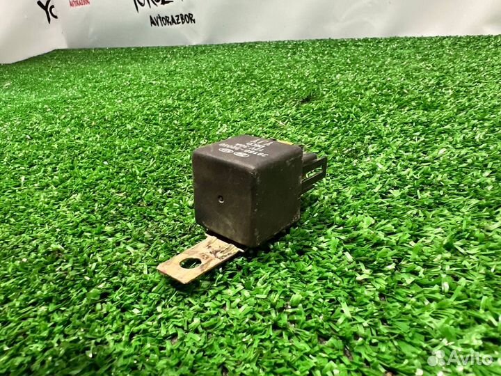 Главное реле двигателя на Нyundаi Аcсent