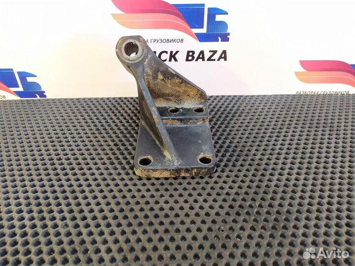 Кронштейн кпп левый камаз 5490