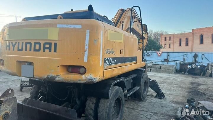 Колёсный экскаватор Hyundai R200W-7, 2007