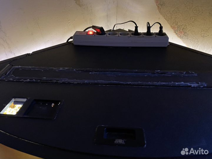 Аквариум с тумбой juwel