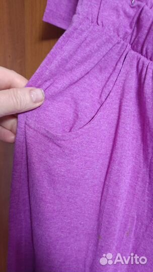 Костюм женский нов 54