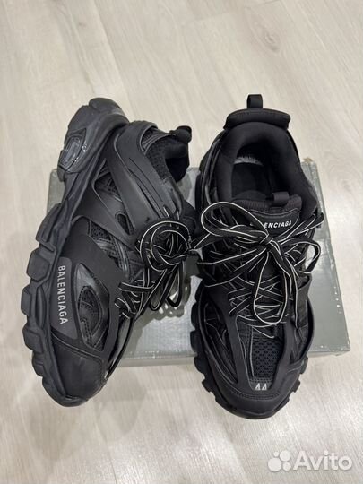 Balenciaga Track 1