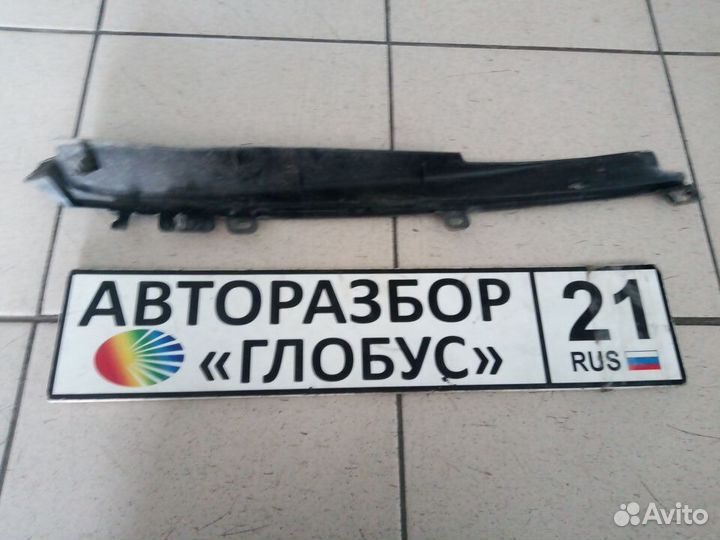 Накладка крыла правая Тойота Камри В40 Camry V40