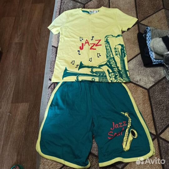 Одежда и обувь на мальчика 6-7 лет