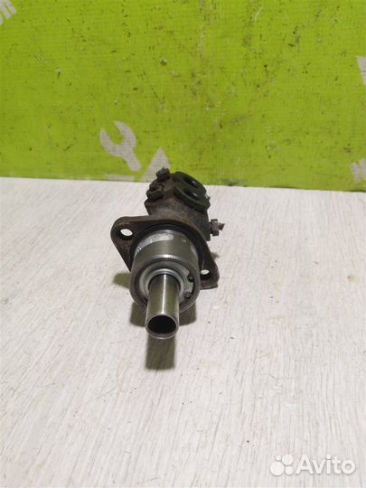 Цилиндр тормозной главный Ауди 80 90 Б3