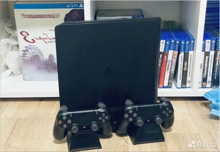 PS 4