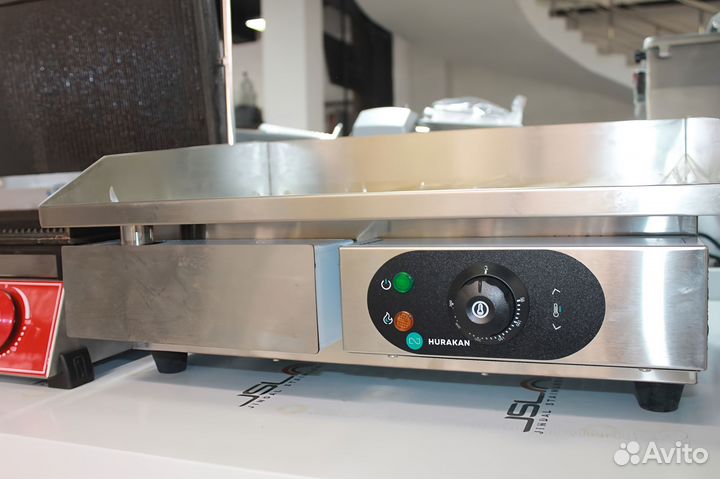 Поверхность жарочная Hurakan HKN-PSR550