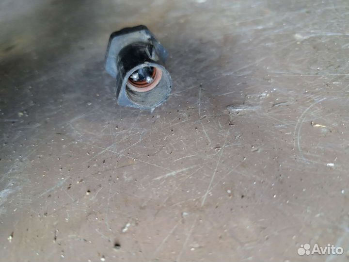 Датчик температуры воздуха на Ягуар x-type