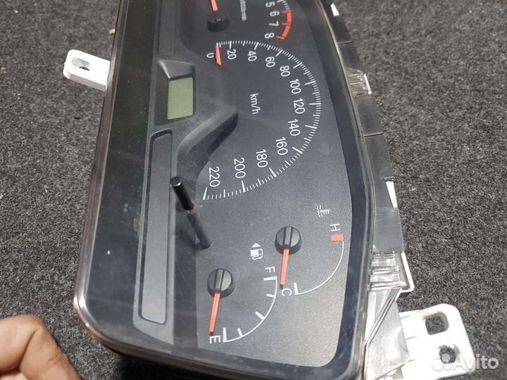 Щиток приборов Mitsubishi lancer 9