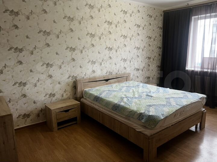 4-к. квартира, 95 м², 3/5 эт.