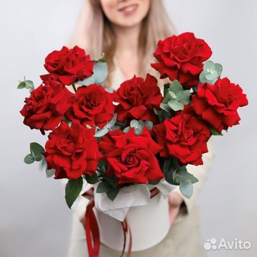 Цветы с оформлением 25, 51, 101 розы Эквадор