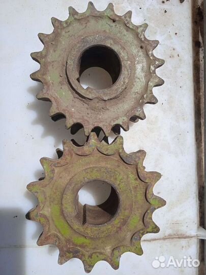 Звëздочка приводная цепная