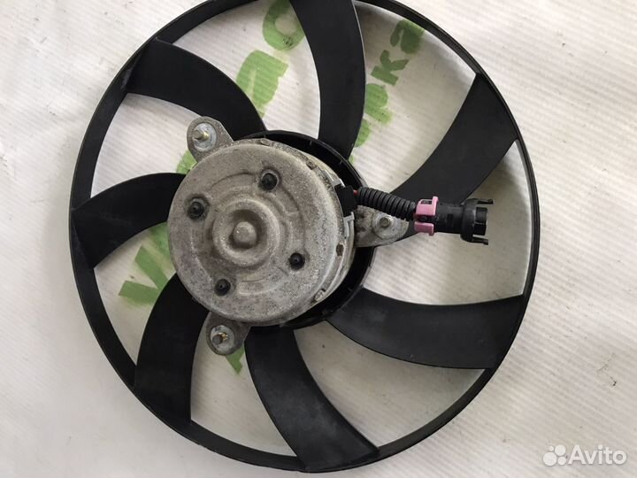 Вентилятор охлаждения volkswagen polo 1997г