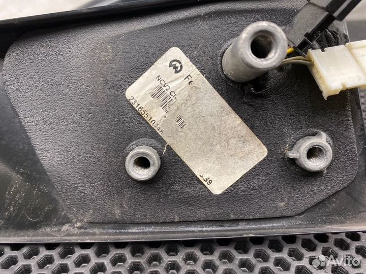 Зеркало правое Mercedes-Benz V-Class W639 272.978