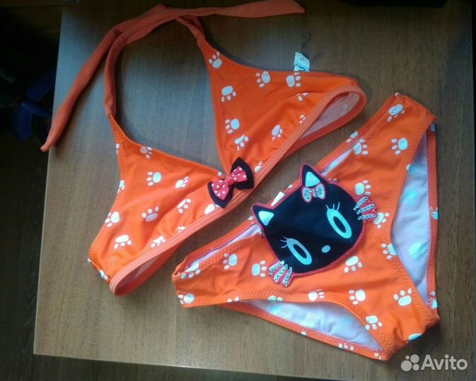 Купальник для девочки. Новый