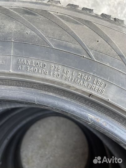 Toyo Observe GSi-5 235/60 R18 107Q