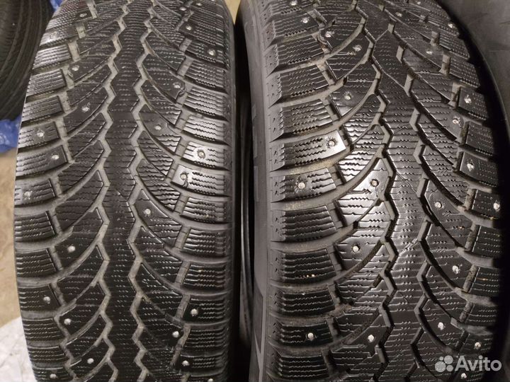 Pirelli Formula Ice 225/65 R17 102T