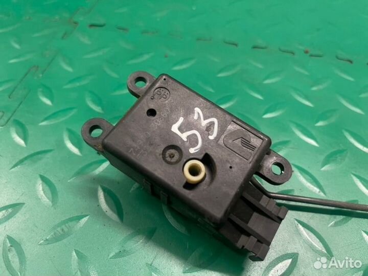 Моторчик заслонки печки Nissan Maxima A32 VQ20DE