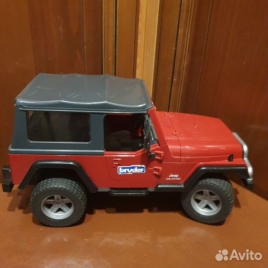 Bruder Jeep Wrangler