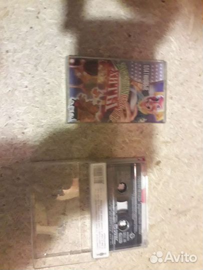 Аудио кассеты с записью