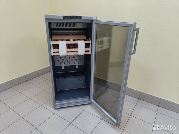 Винный шкаф новый atlant