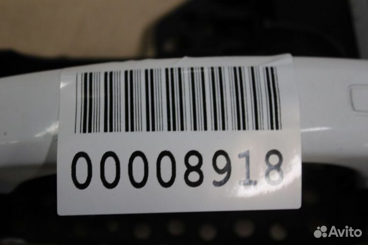 Ручка двери нaружная правая передняя Audi A4 B8 20