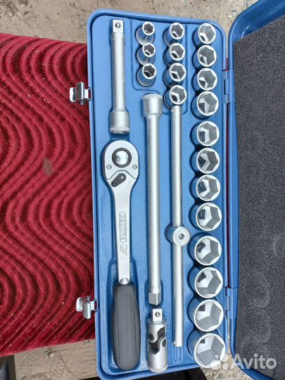 Набор инструментов для авто