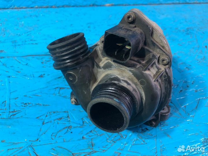 Помпа Bmw 535I F10 N55B30A 2013