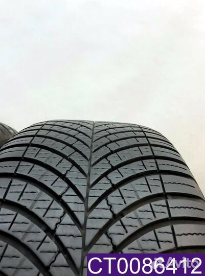Goodyear Vector 4Seasons Gen-3 235/55 R17 96T
