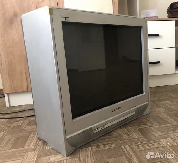 Телевизор panasonic