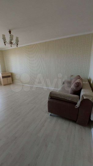 3-к. квартира, 70 м², 6/7 эт.