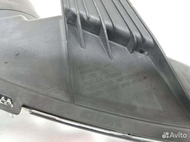 Фара передняя правая Jeep Grand Cherokee WK2 ERB