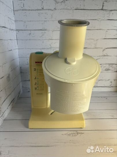 Кухонный комбайн Bosch Mum 4505