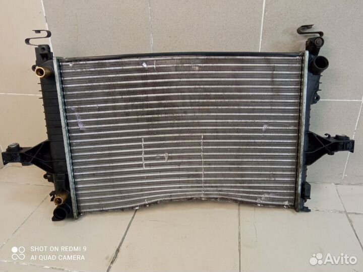 Радиатор охлаждения двс Volvo S80