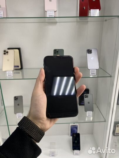 iPhone Xr, 128 ГБ