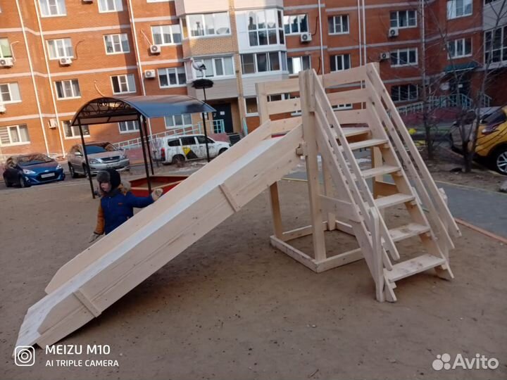 Зимние Горки деревянные