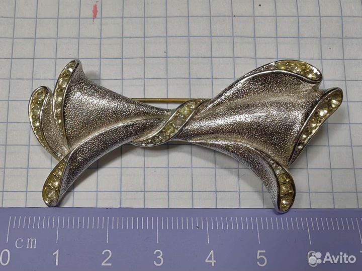 Винтажная Брошь- Брошка. Бантик. Красивая